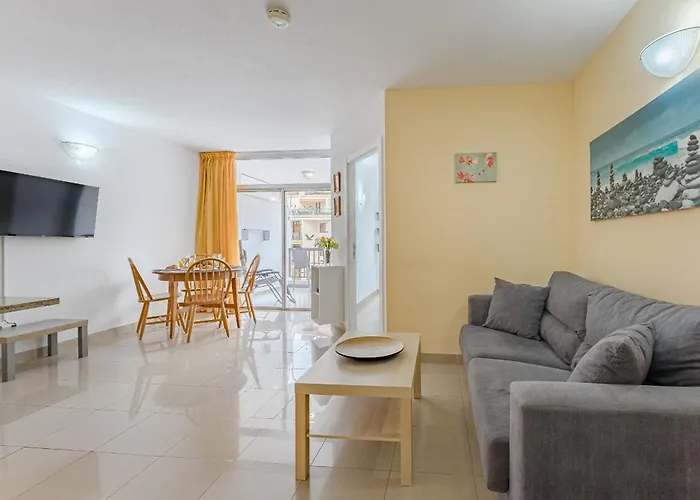 Just 2min To Loscristianos * لوس كريستيانوس