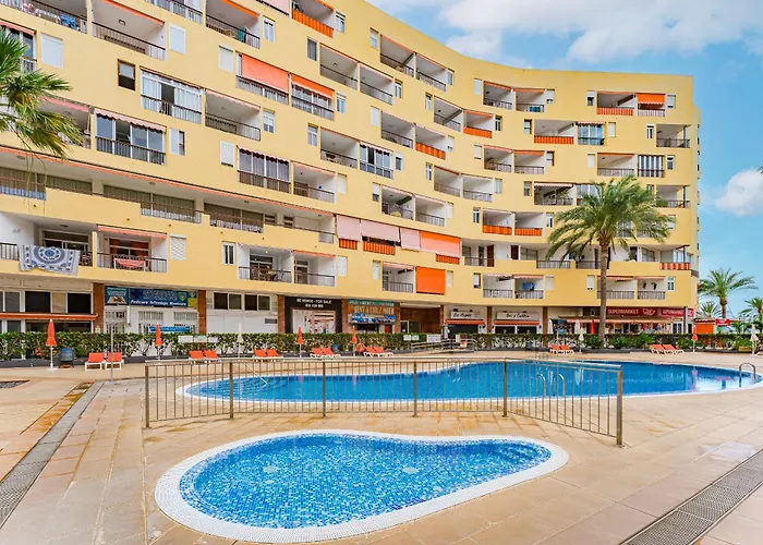 Just 2min To Loscristianos * لوس كريستيانوس