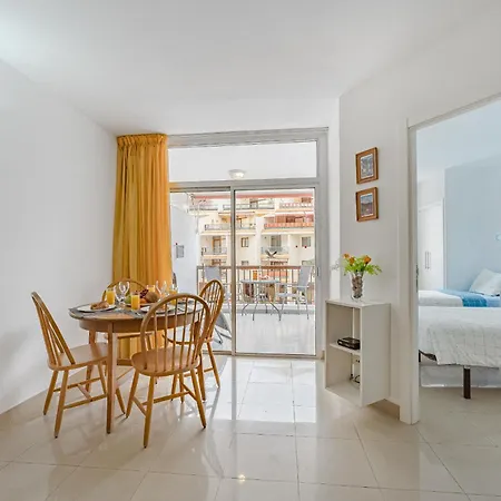 Just 2min To Loscristianos